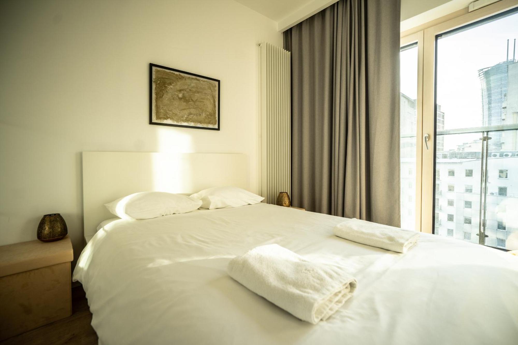 Vipwarsawapartments Onyx Mennica Residence Eksteriør billede