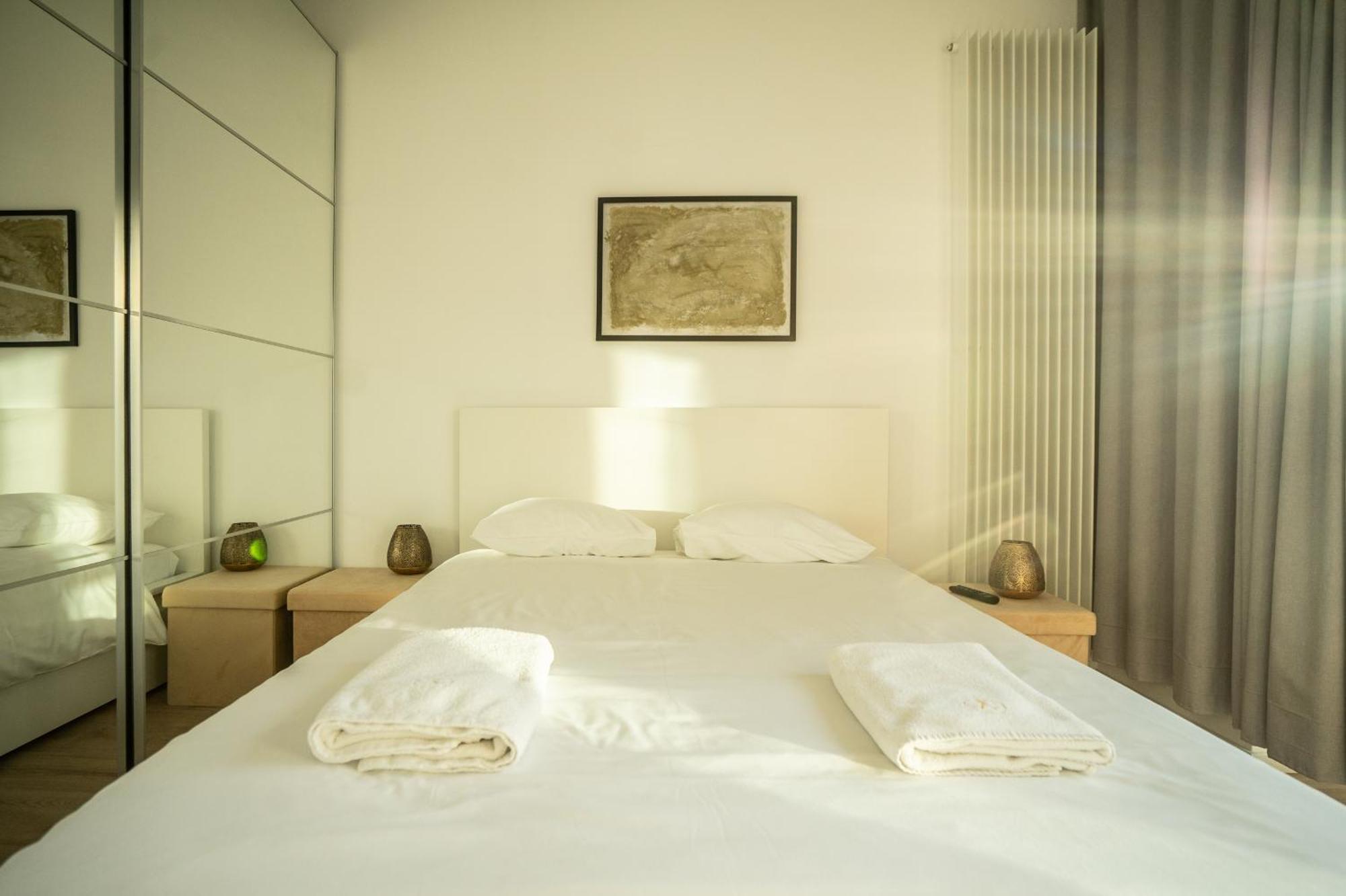 Vipwarsawapartments Onyx Mennica Residence Eksteriør billede
