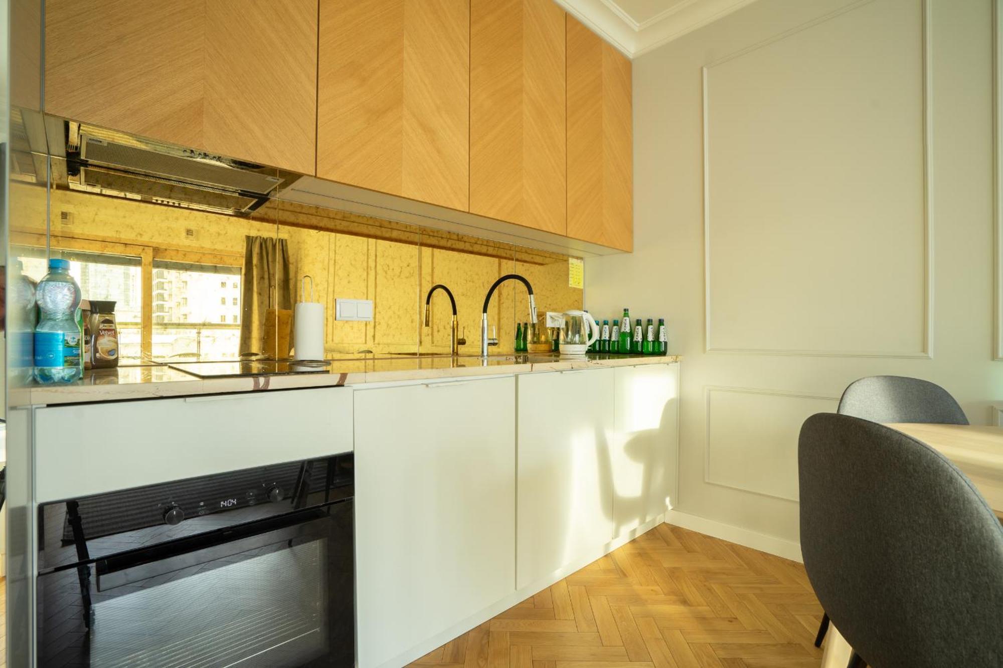 Vipwarsawapartments Onyx Mennica Residence Eksteriør billede