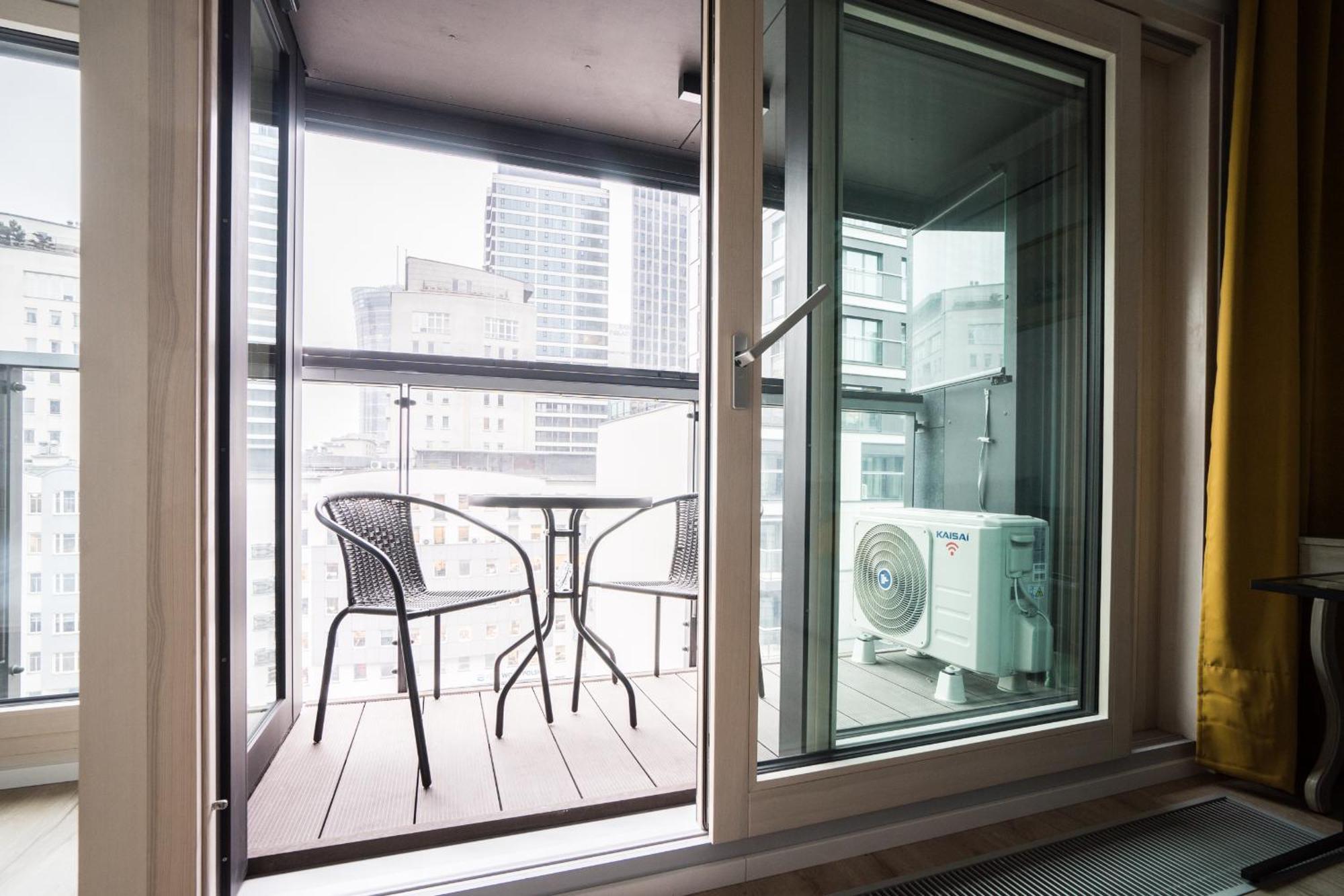 Vipwarsawapartments Onyx Mennica Residence Eksteriør billede