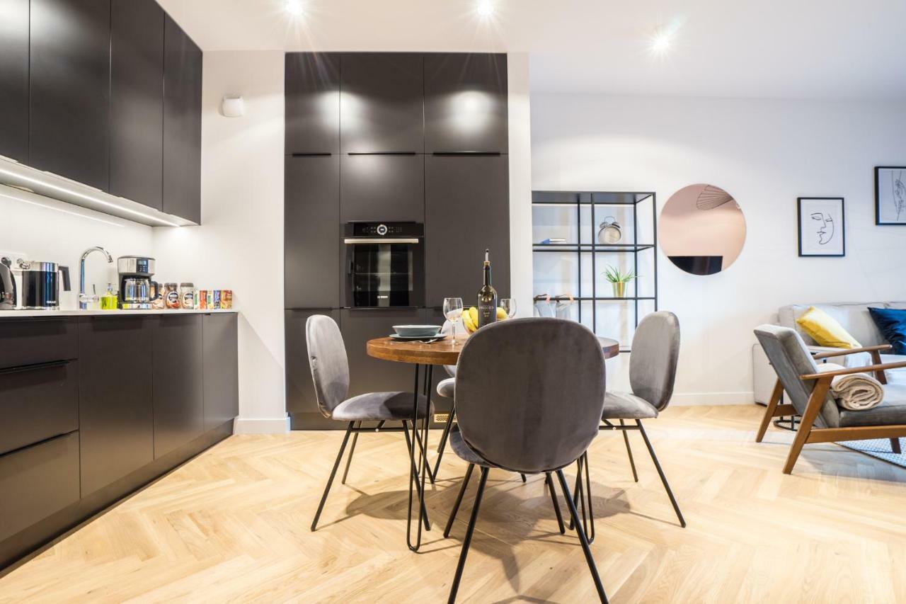 Vipwarsawapartments Onyx Mennica Residence Eksteriør billede